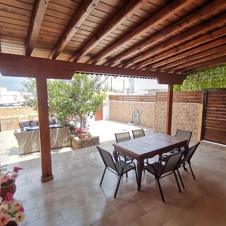 Archangelos Family House Exteriér fotografie